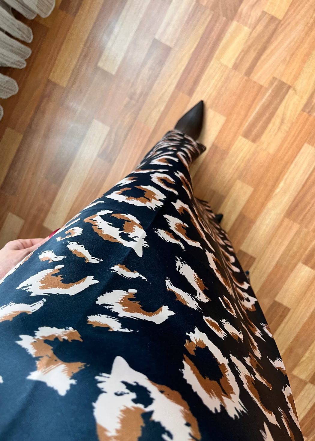 DESENLİ MİDİ SATEN ETEK